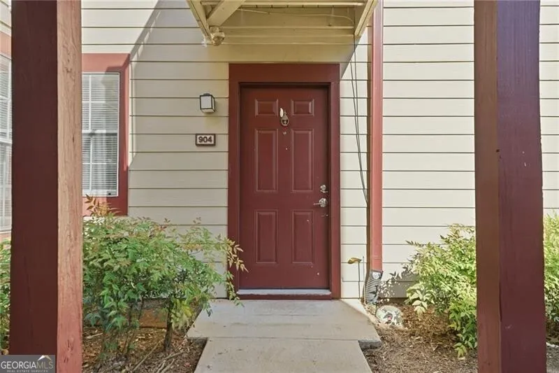904 Wentworth CT Alpharetta, GA 30022