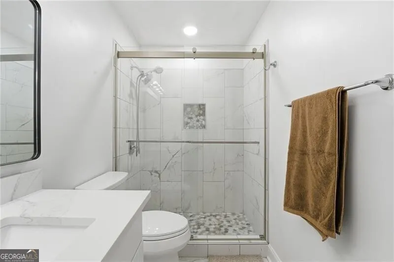904 Wentworth CT Alpharetta, GA 30022