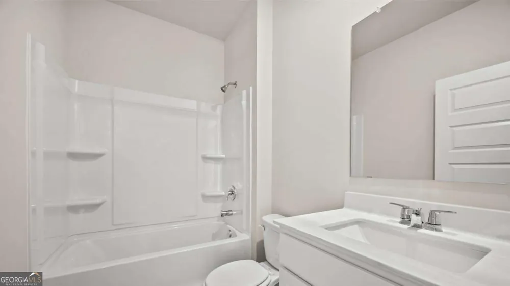 486 Abbott RD Statham, GA 30666