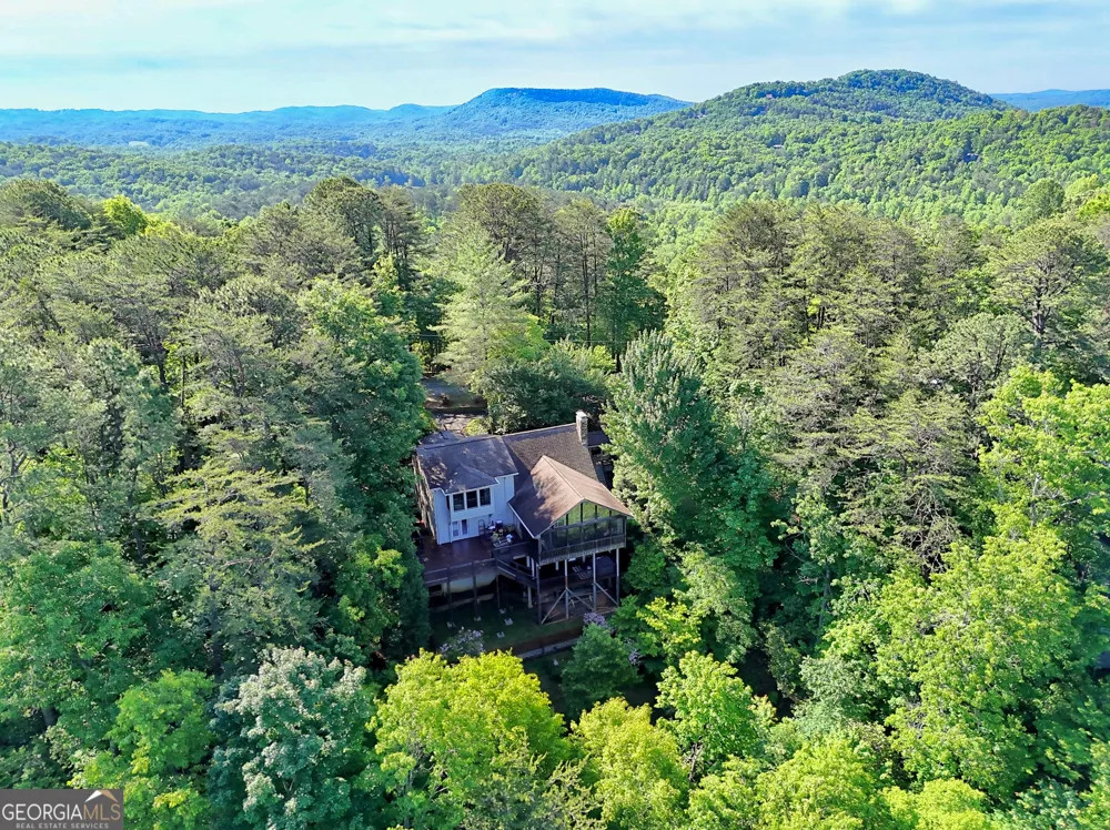 519 Pinecrest RD Sautee Nacoochee, GA 30571