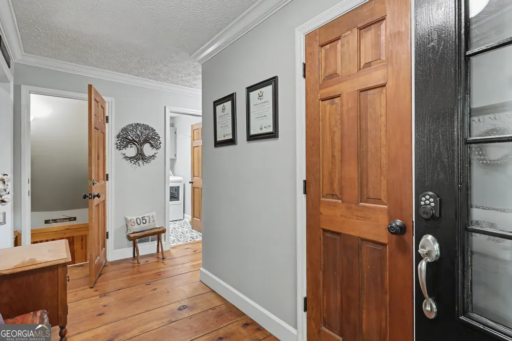 519 Pinecrest RD Sautee Nacoochee, GA 30571
