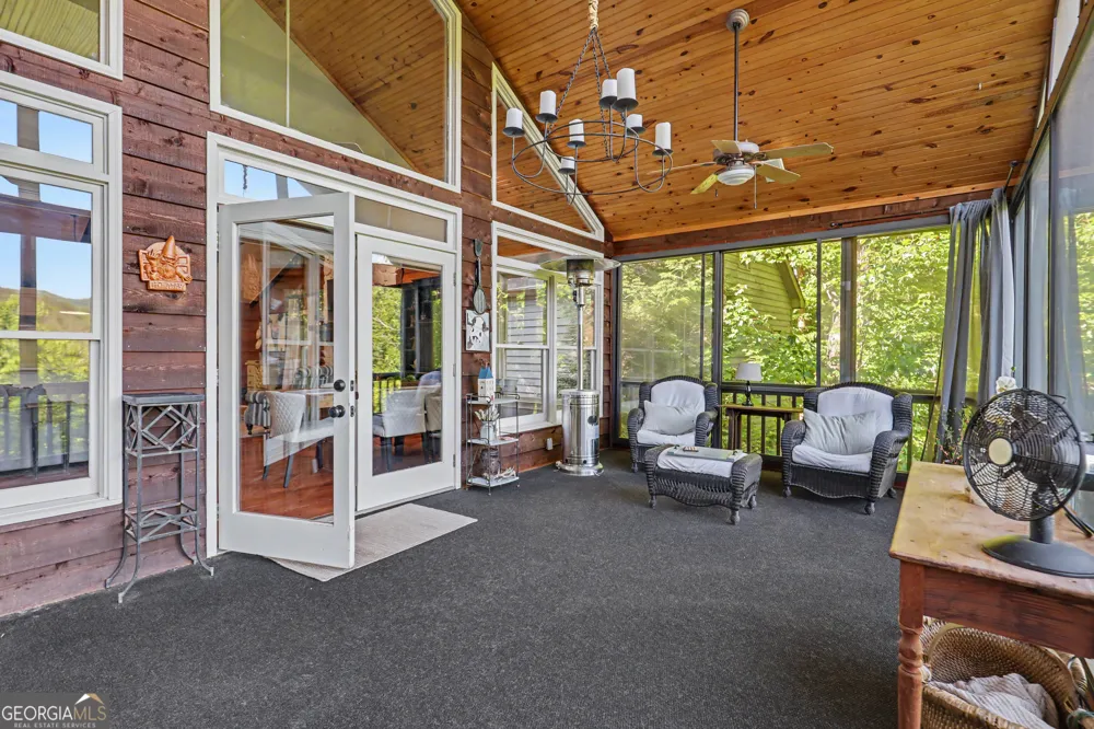 519 Pinecrest RD Sautee Nacoochee, GA 30571