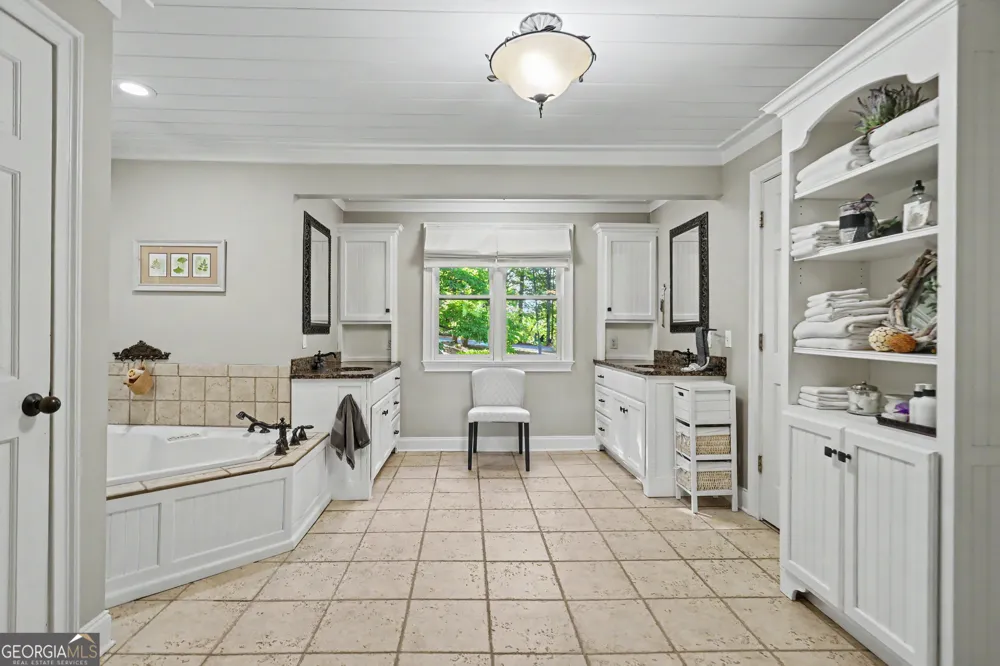 519 Pinecrest RD Sautee Nacoochee, GA 30571