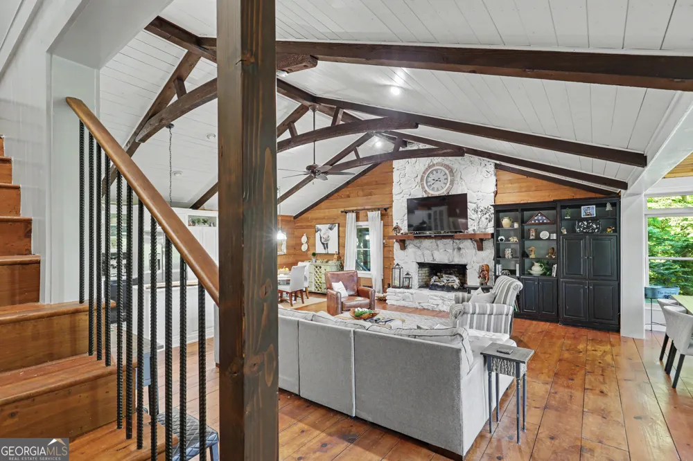 519 Pinecrest RD Sautee Nacoochee, GA 30571