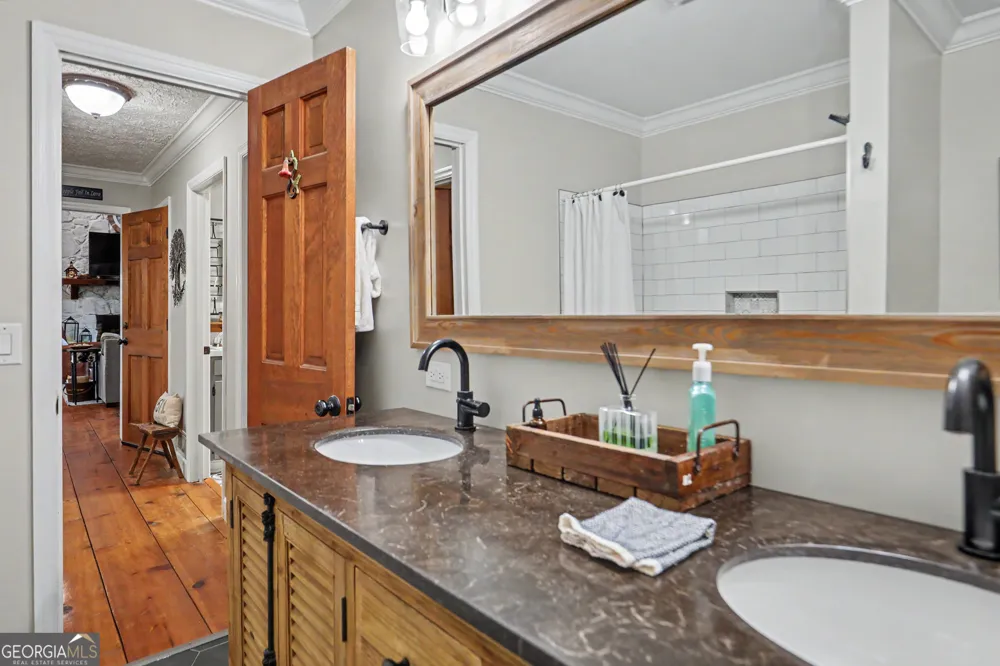 519 Pinecrest RD Sautee Nacoochee, GA 30571