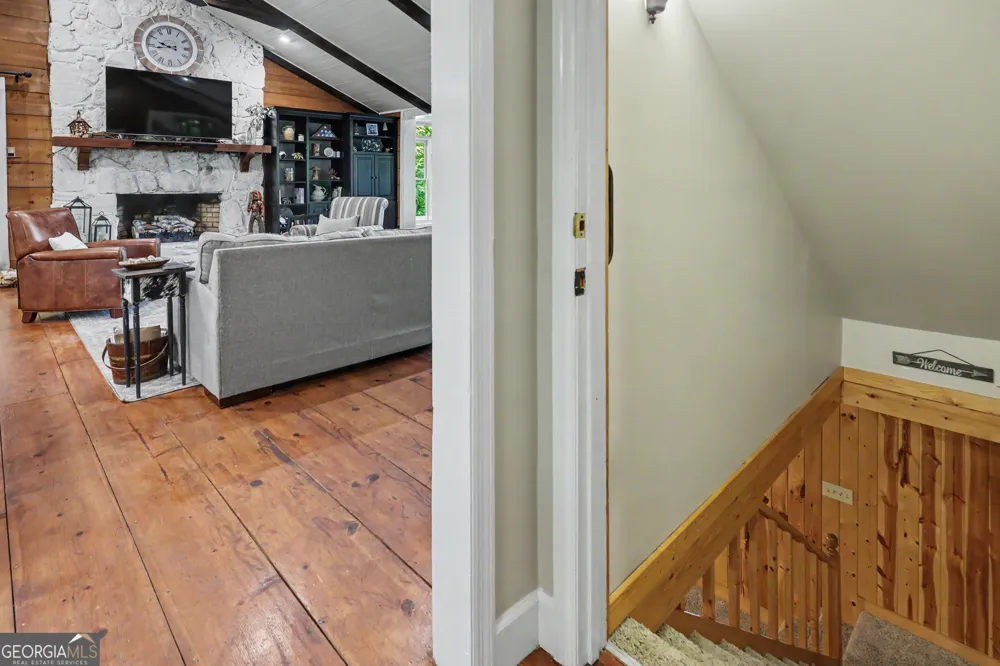 519 Pinecrest RD Sautee Nacoochee, GA 30571