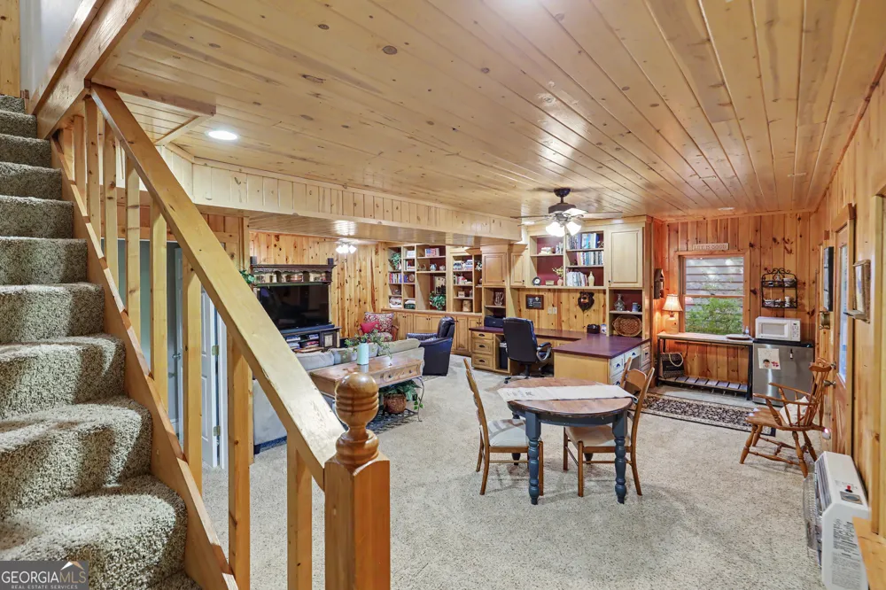 519 Pinecrest RD Sautee Nacoochee, GA 30571