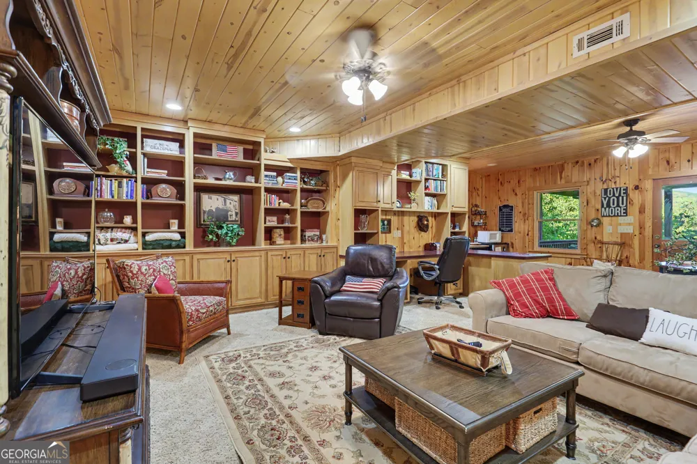 519 Pinecrest RD Sautee Nacoochee, GA 30571