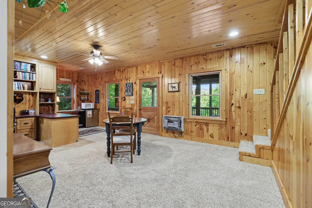 519 Pinecrest RD Sautee Nacoochee, GA 30571