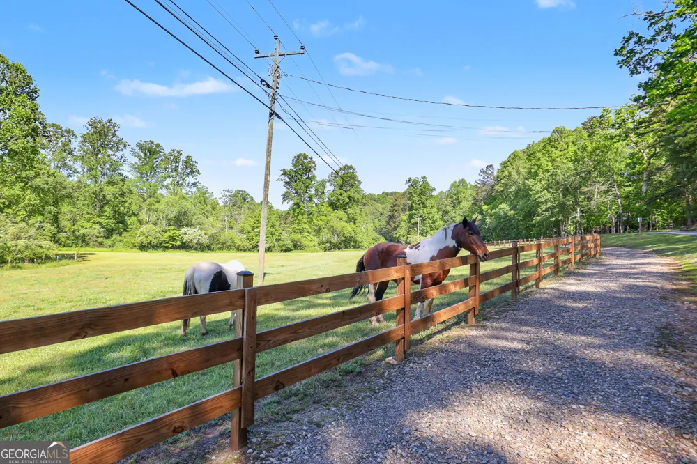 519 Pinecrest RD Sautee Nacoochee, GA 30571