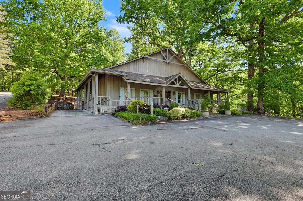 519 Pinecrest RD Sautee Nacoochee, GA 30571