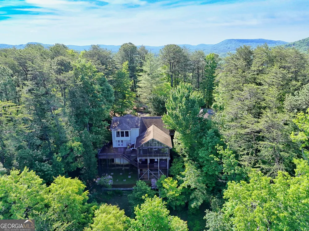519 Pinecrest RD Sautee Nacoochee, GA 30571