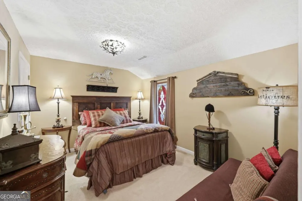 238 Currahee CIR Toccoa, GA 30577
