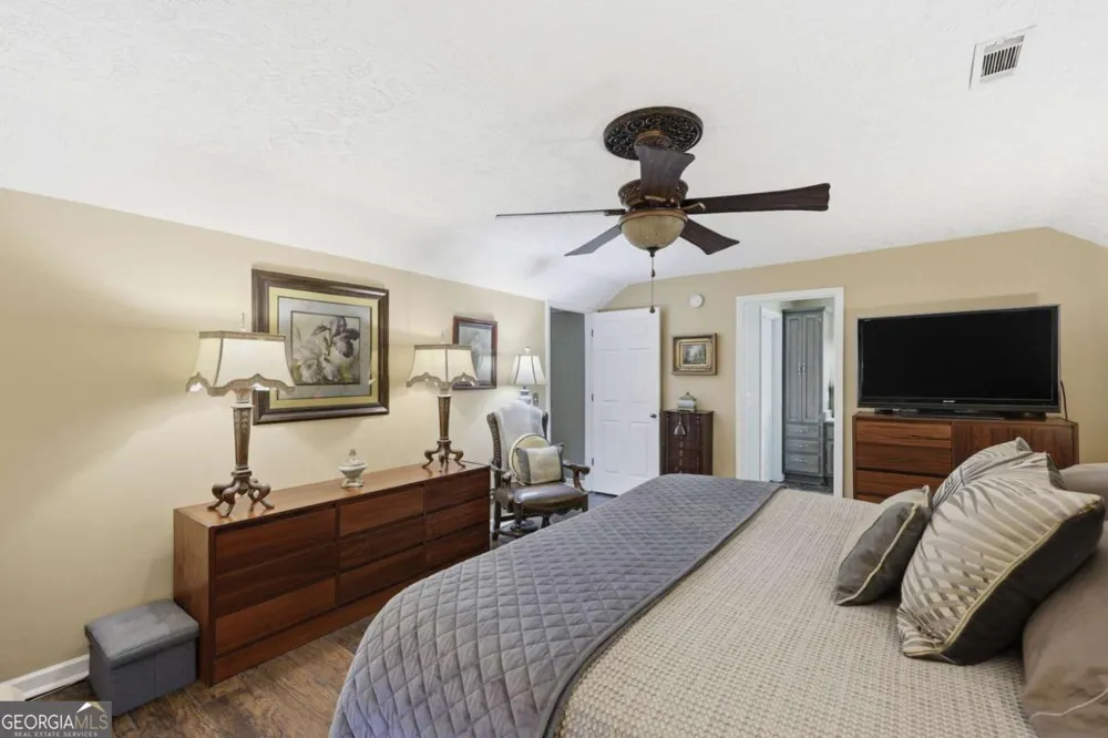 238 Currahee CIR Toccoa, GA 30577