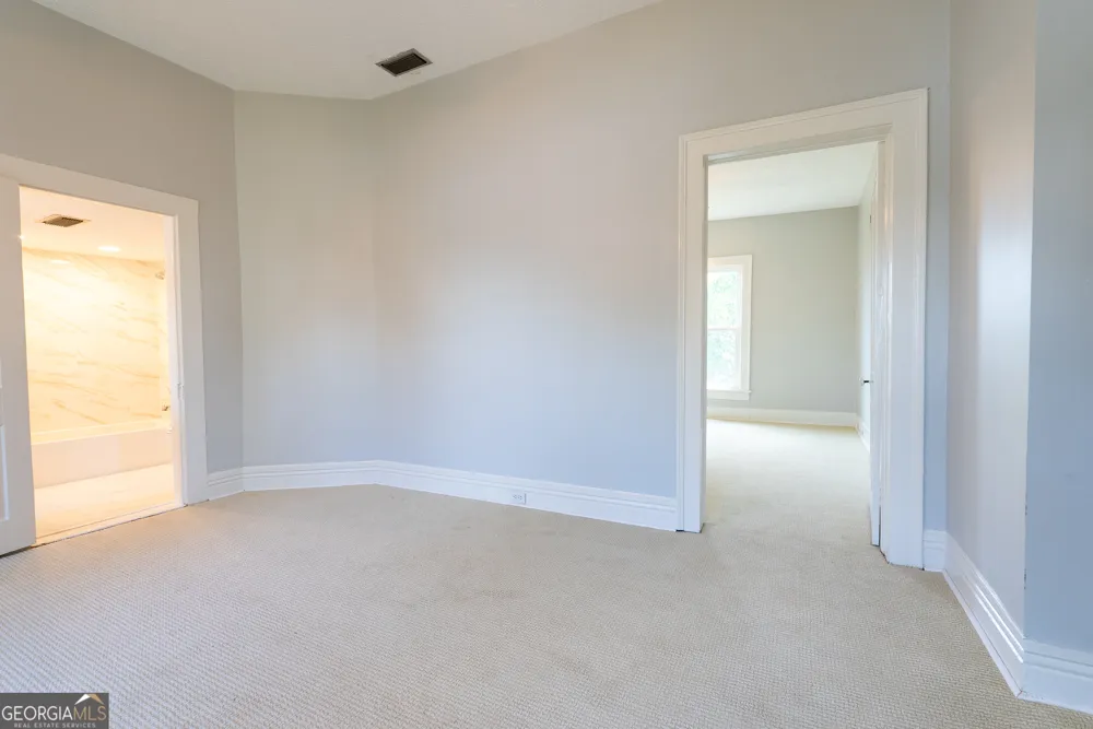 212 Hand AVE W Pelham, GA 31779