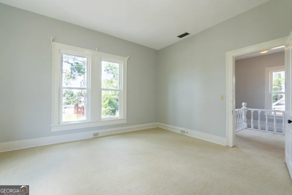 212 Hand AVE W Pelham, GA 31779