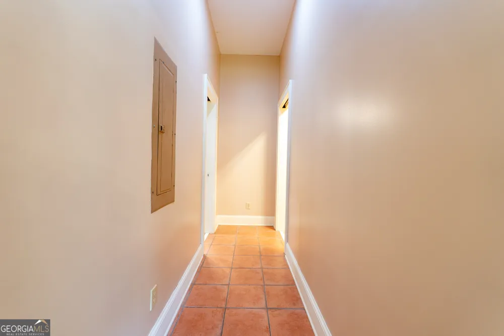 212 Hand AVE W Pelham, GA 31779