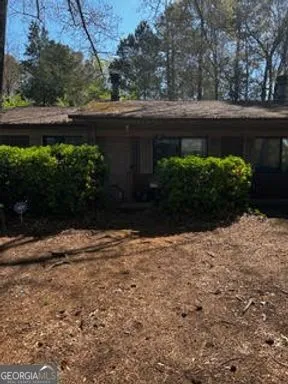 315 Epps Bridge RD