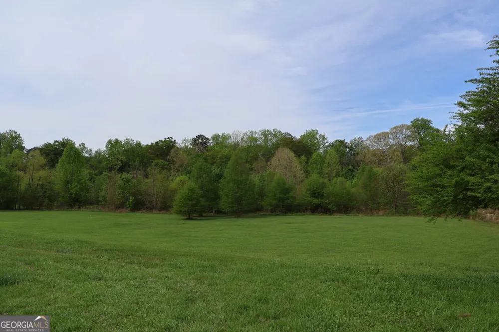 212 Old Clarkesville Mill RD Clarkesville, GA 30523