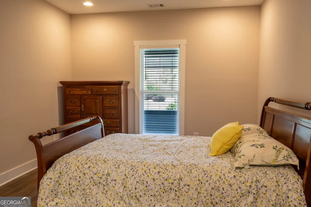 212 Old Clarkesville Mill RD Clarkesville, GA 30523