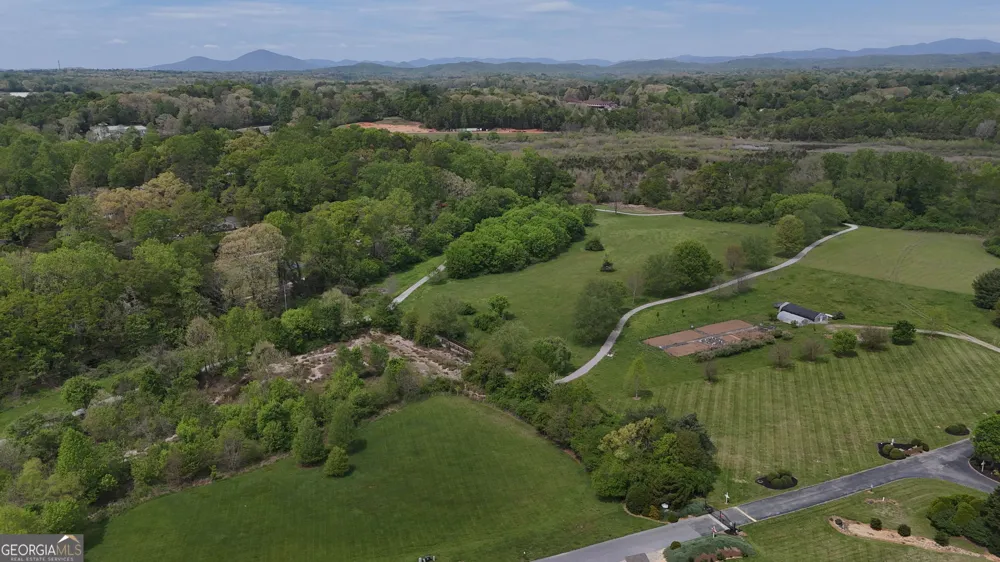 212 Old Clarkesville Mill RD Clarkesville, GA 30523