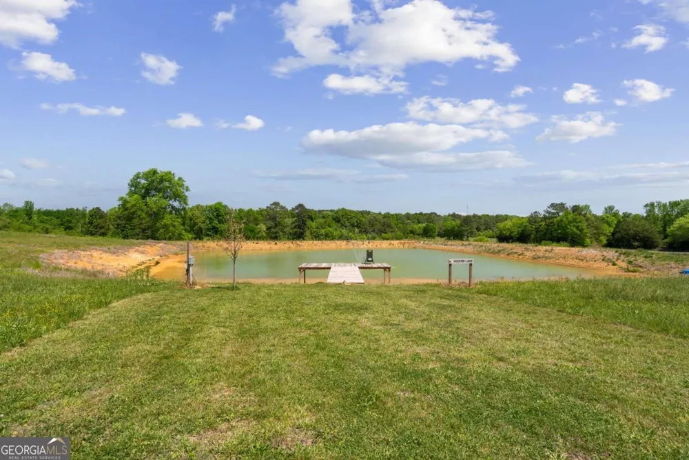 876 Cline RD Resaca, GA 30735