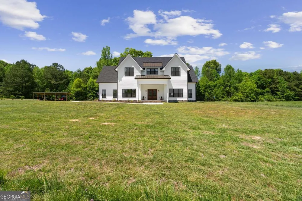 876 Cline RD Resaca, GA 30735