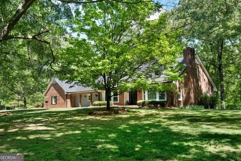 311 Herring RD NE Armuchee, GA 30105