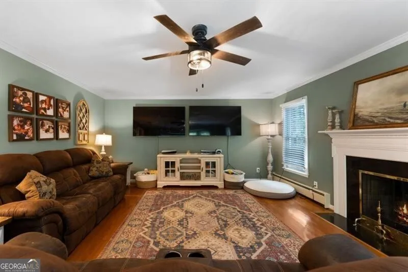 311 Herring RD NE Armuchee, GA 30105