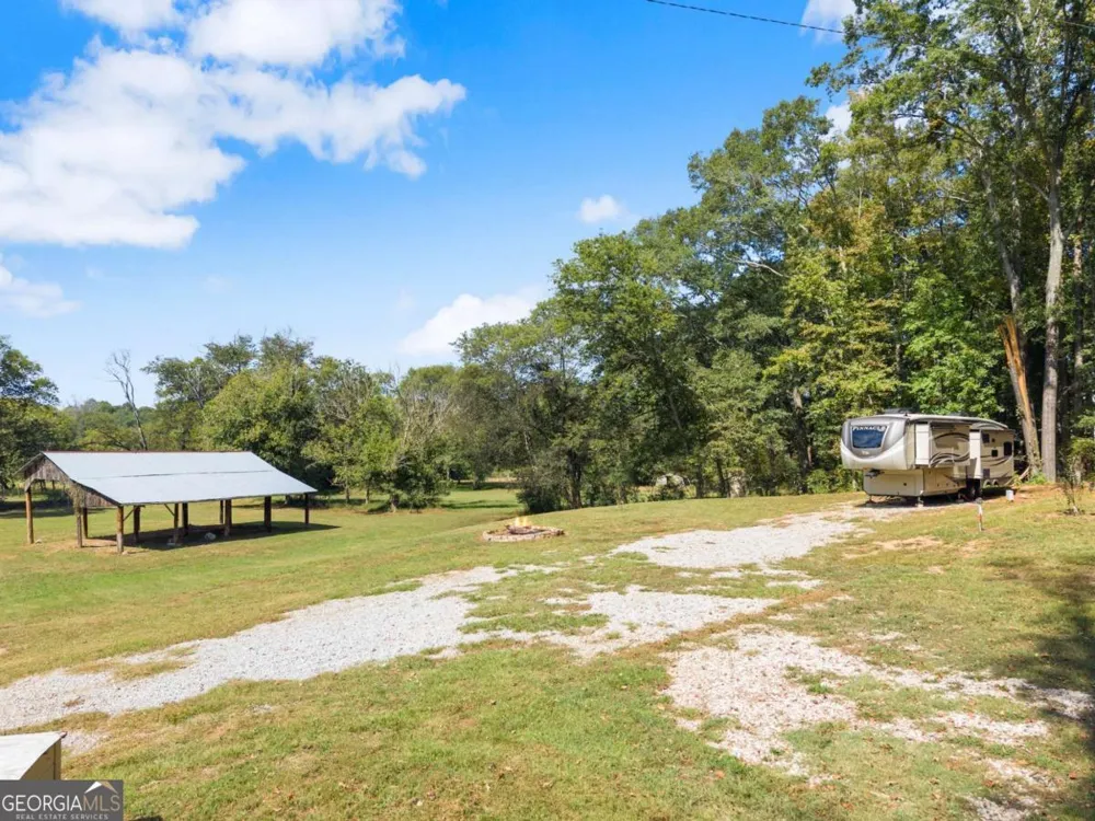 241 Bill Watkins RD Hoschton, GA 30548