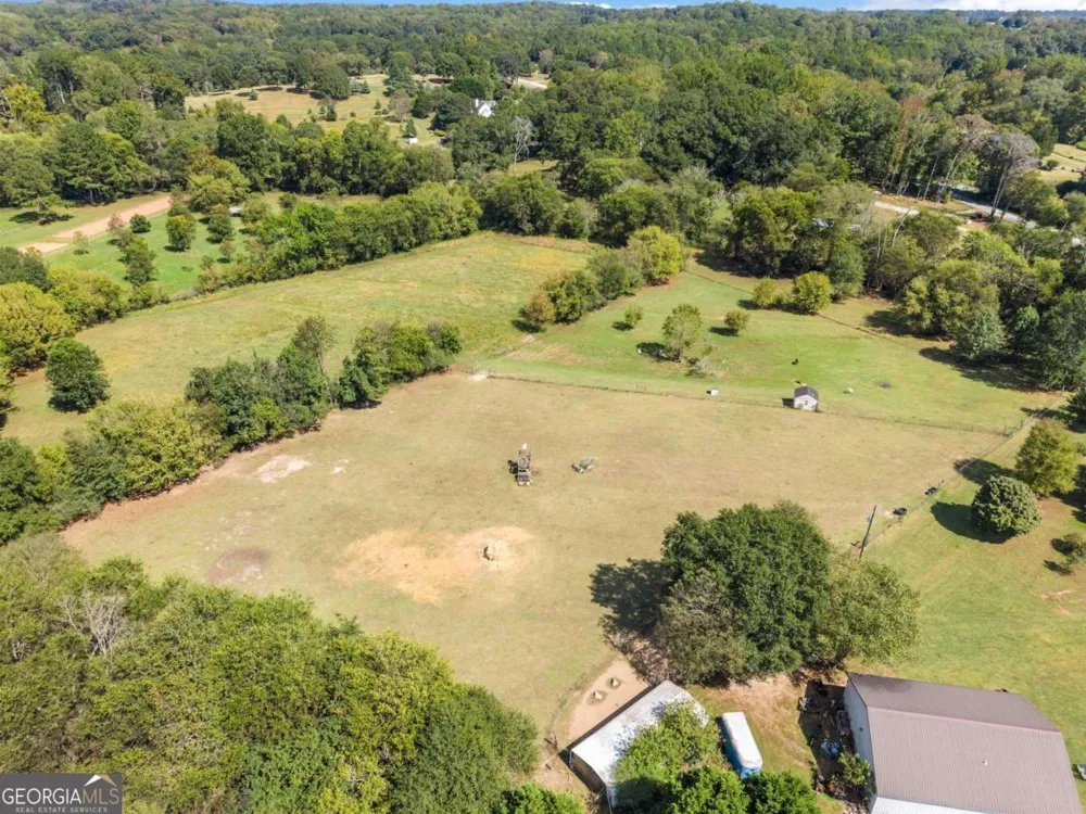 241 Bill Watkins RD Hoschton, GA 30548