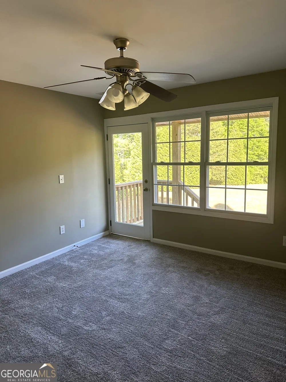 65 Spratlin WAY Hull, GA 30646