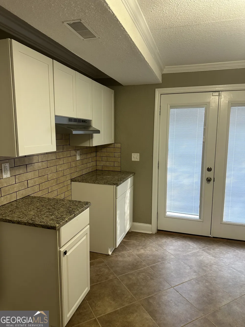 65 Spratlin WAY Hull, GA 30646