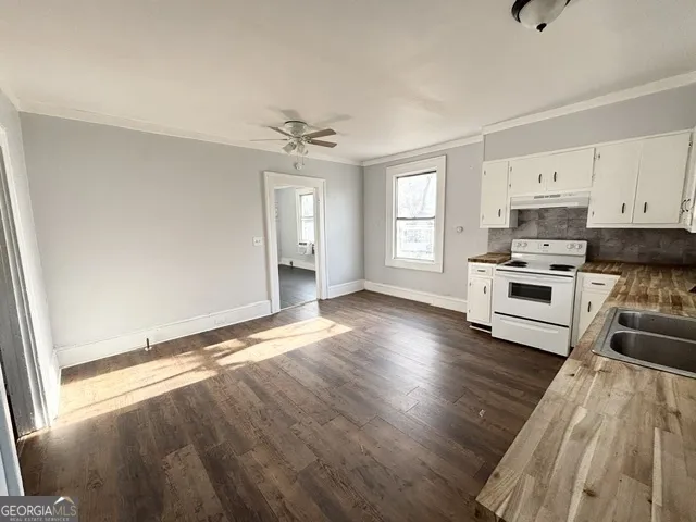 114 G LOOP Thomaston, GA 30286