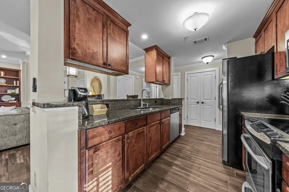 1030 Creekside Greensboro, GA 30642