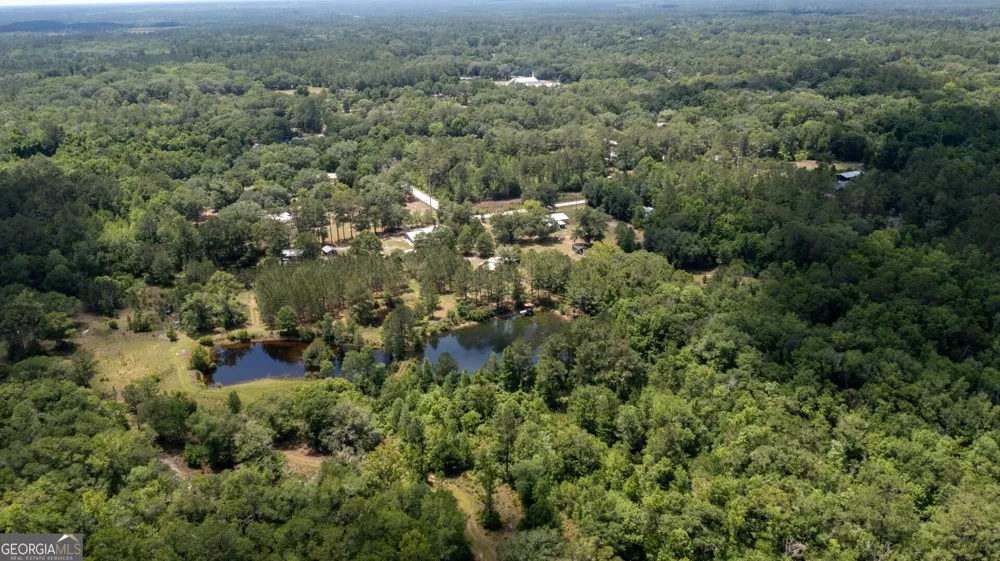 436 Russell BLVD St. George, GA 31562