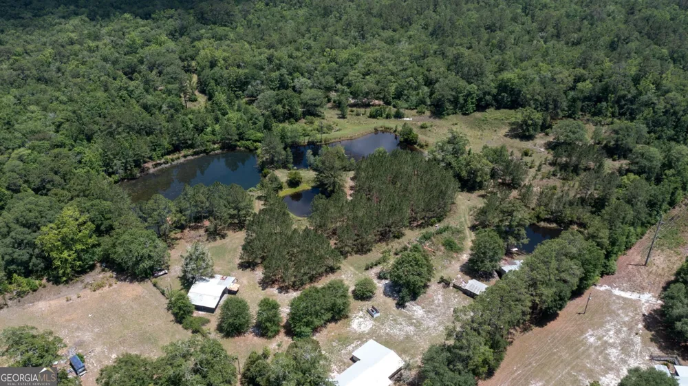 436 Russell BLVD St. George, GA 31562
