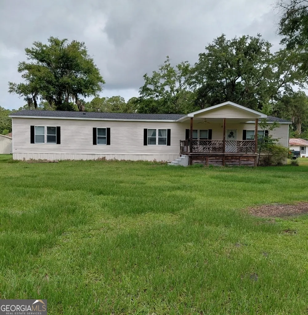127 Hickory Bluff DR Waverly, GA 31565