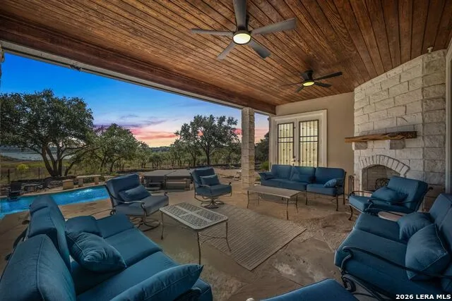 185 Shimmering Shore Spring Branch, TX 78070