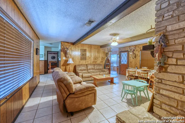2227 mill creek Leakey, TX 78873
