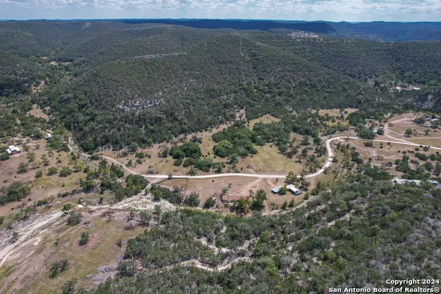 2227 mill creek Leakey, TX 78873