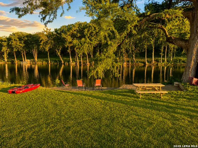 1391 HIGHWAY 39 Ingram, TX 78025