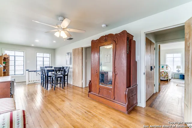 1391 HIGHWAY 39 Ingram, TX 78025