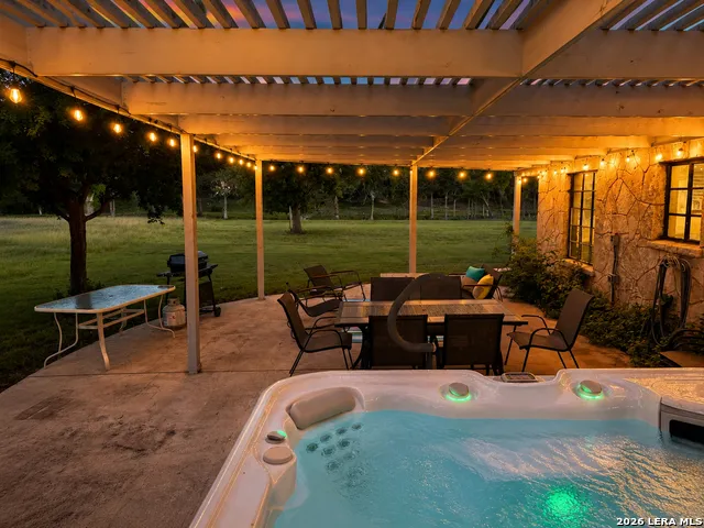 1391 HIGHWAY 39 Ingram, TX 78025