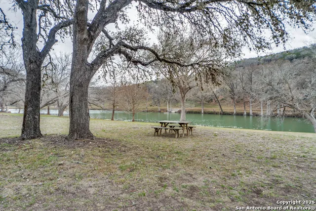 1391 HIGHWAY 39 Ingram, TX 78025