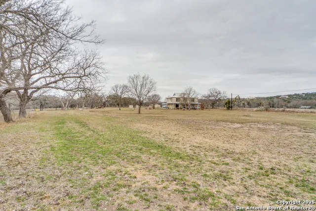 1391 HIGHWAY 39 Ingram, TX 78025