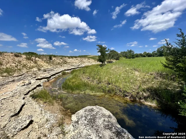 1543 CR 215 Bertram, TX 78605