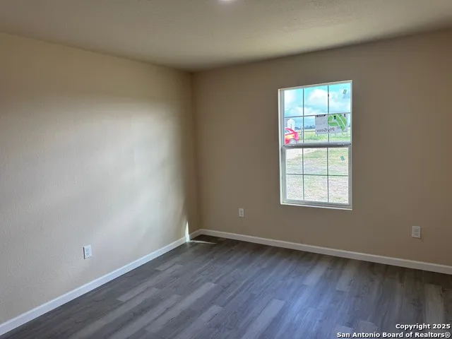450 County Road 679 Natalia, TX 78059