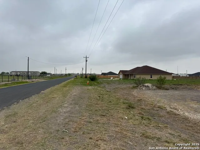 450 County Road 679 Natalia, TX 78059