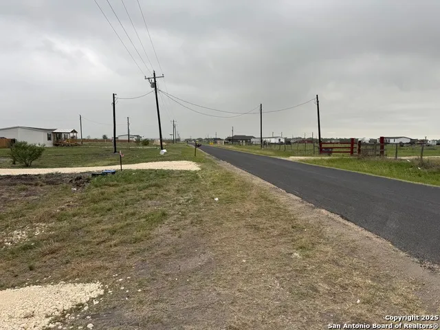 450 County Road 679 Natalia, TX 78059